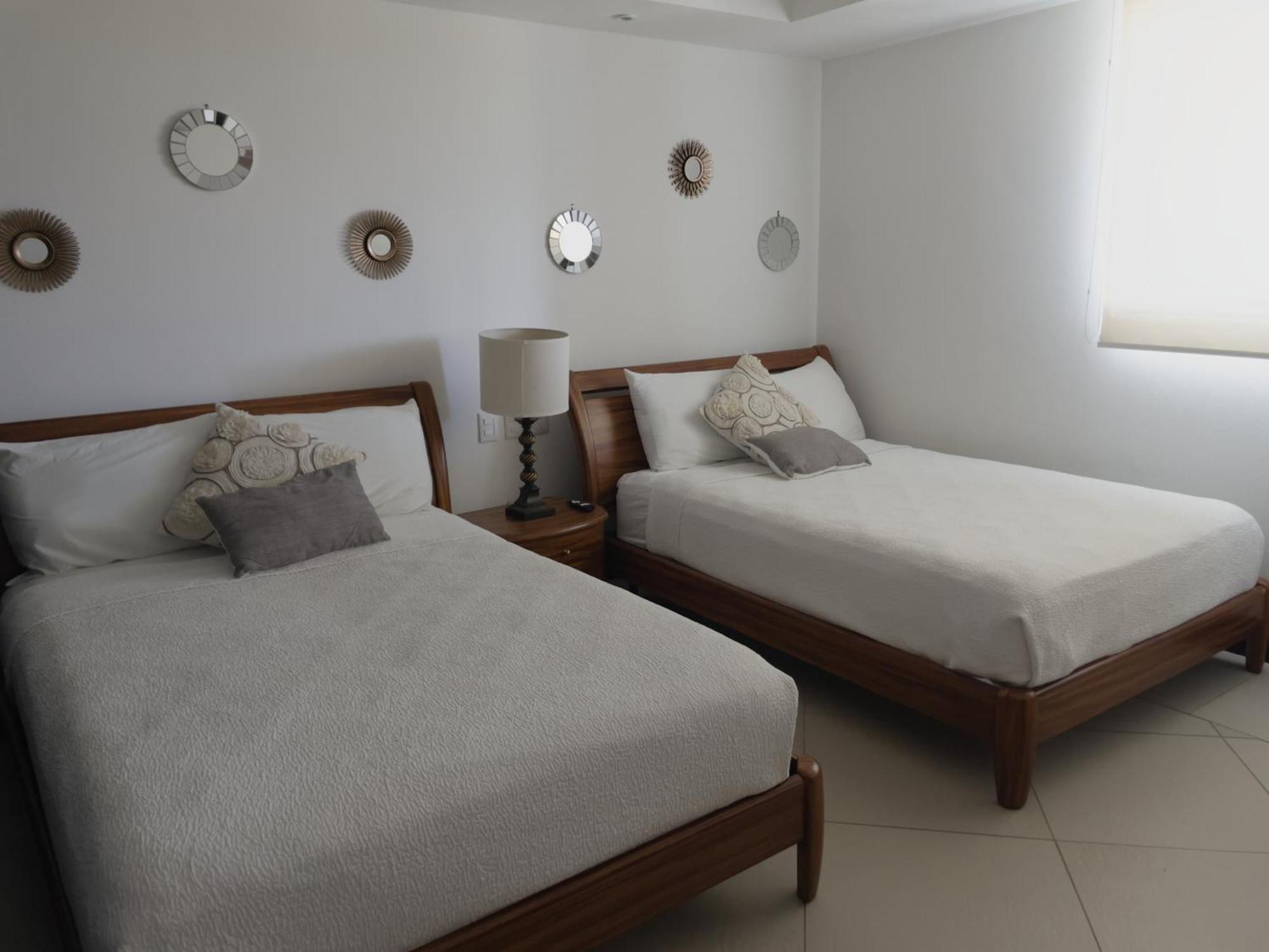 Bay View Grand Marina Ixtapa Condo En Pie De Playa Exteriör bild