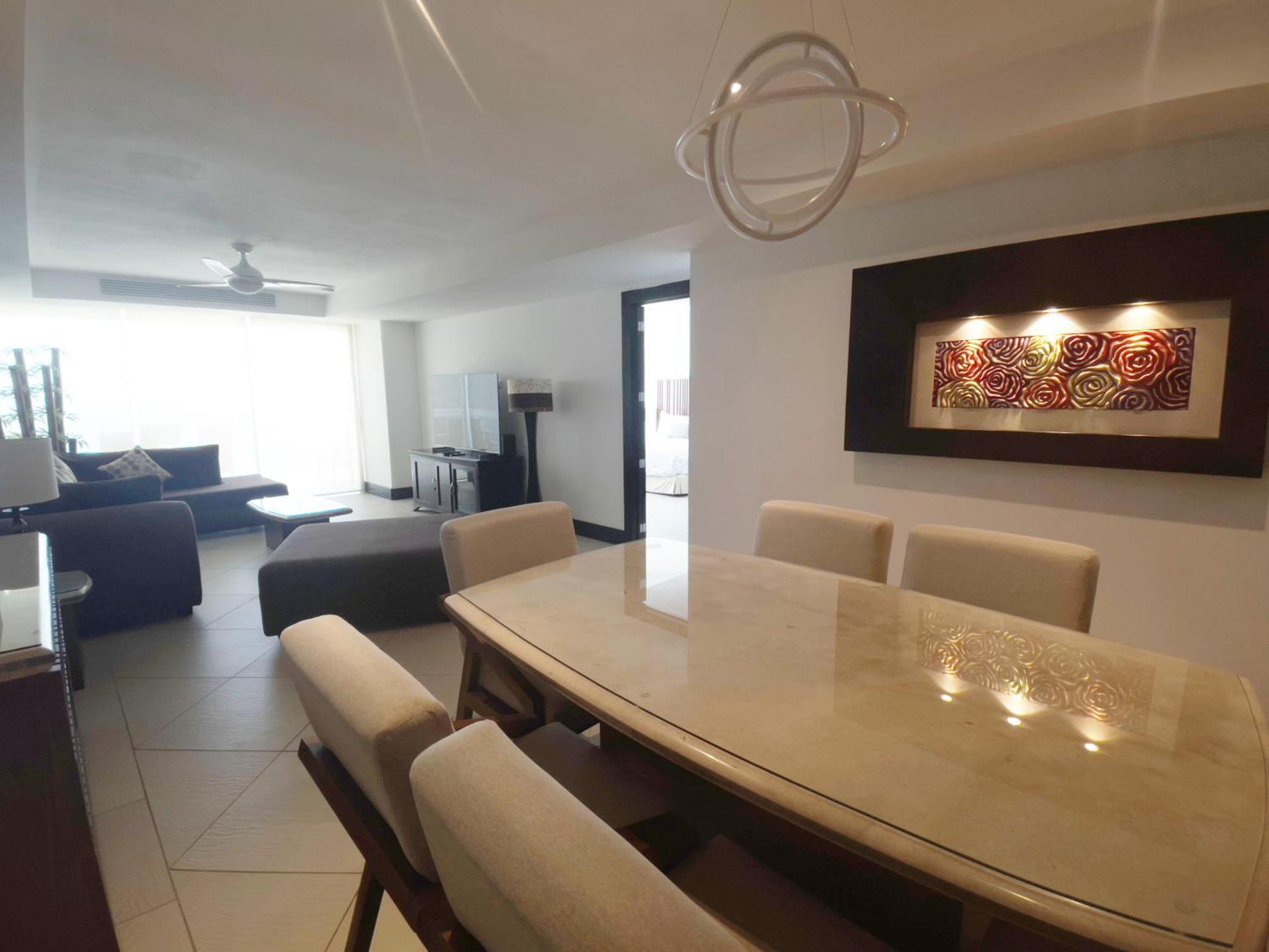 Bay View Grand Marina Ixtapa Condo En Pie De Playa Exteriör bild