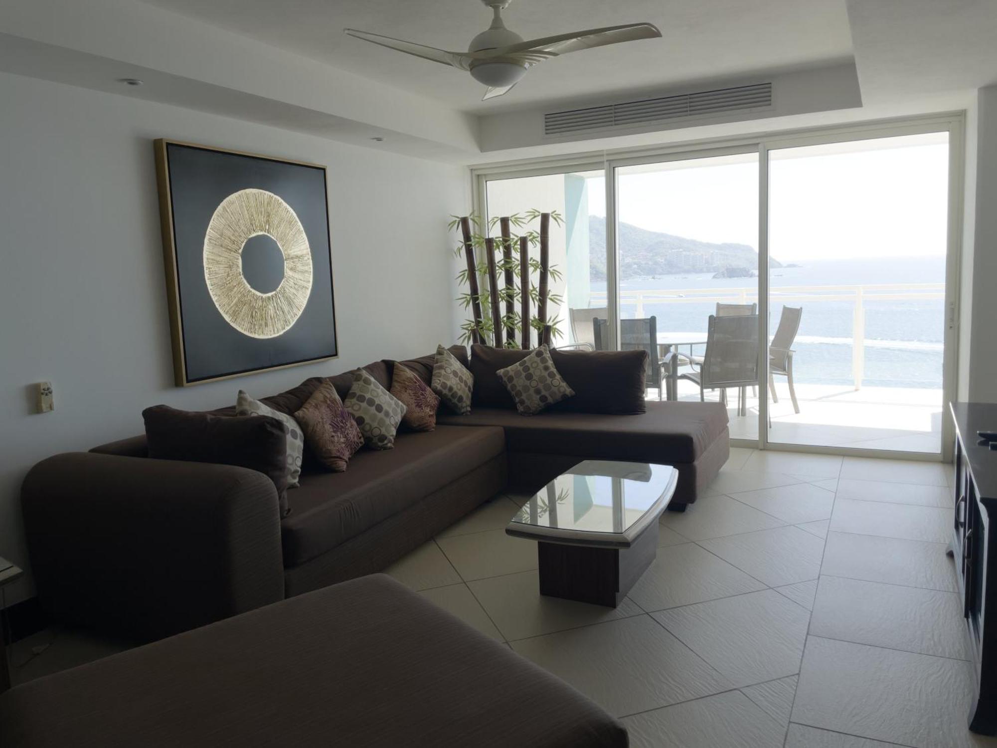Bay View Grand Marina Ixtapa Condo En Pie De Playa Exteriör bild